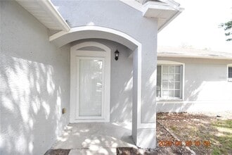 Building Photo - 12116 Feldwood Creek Ln