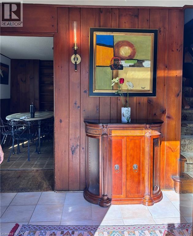 Building Photo - 8 Highland Ave