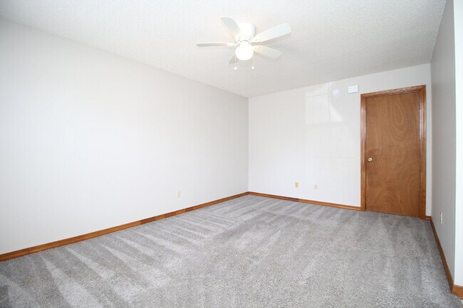 Building Photo - Prime Northeast Pensacola Location – 1BD/1...