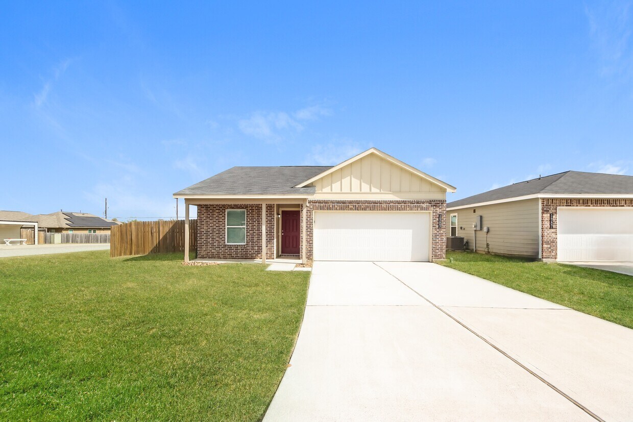 Primary Photo - 14203 Harlequine Dr