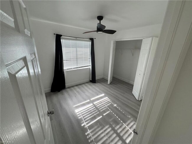 Foto del edificio - 7296 Pebble Beach Rd