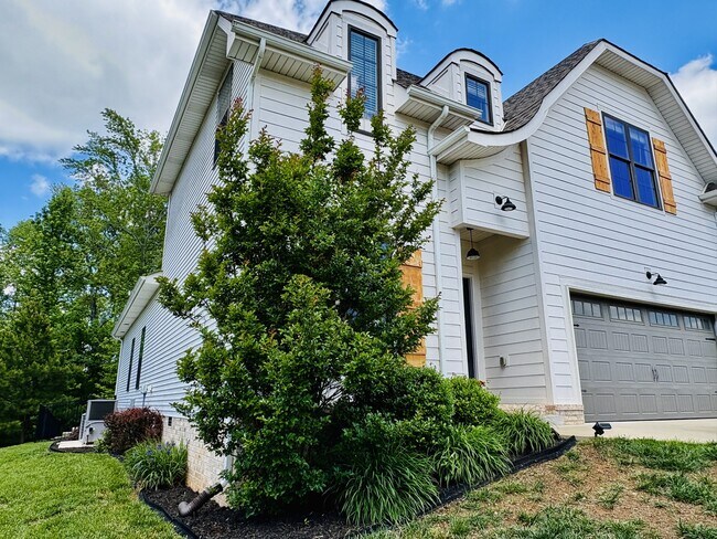 Foto del edificio - 1268 Easthaven Dr