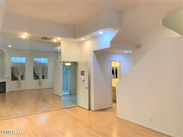 Building Photo - 3 br, 2 bath Condo - 319 California St Unit F