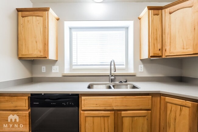 Building Photo - 1340 N 3850 W