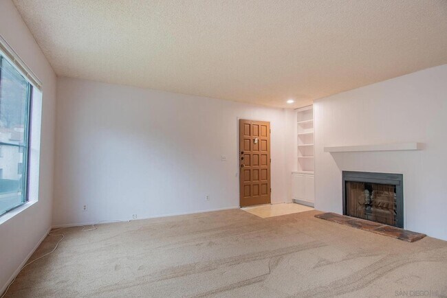 Building Photo - 5046 Collwood Way
