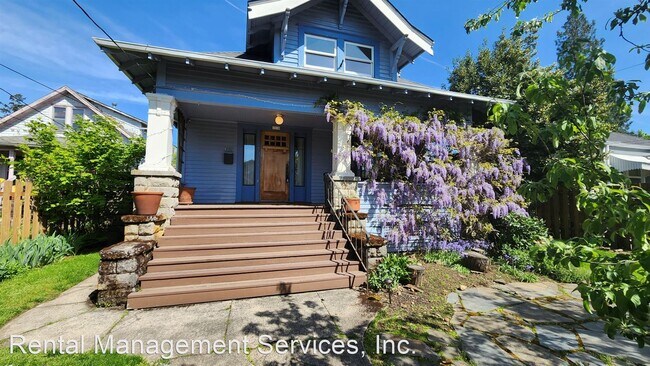 Foto del edificio - 4 br, 2 bath House - 4530 NE 23RD Ave