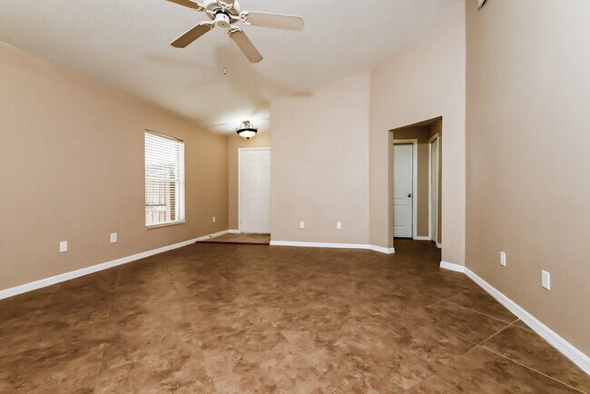 Foto del edificio - 8424 Deer Chase Dr