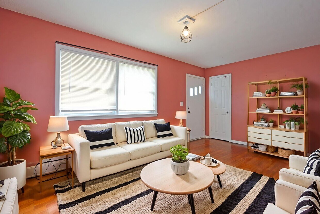 Foto principal - Charming 3-Bed 1.5-Bath Home Available in ...
