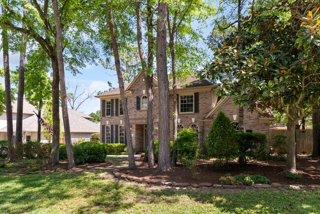 Building Photo - 10 Scenic Mill Pl