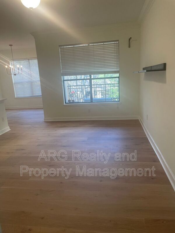 Foto del edificio - 3777 Peachtree Rd NE