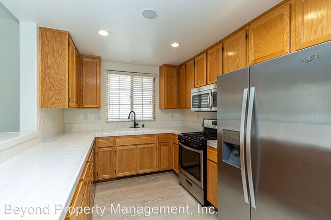 Building Photo - 3 br, 2 bath House - 4054 Craven Rd. #49