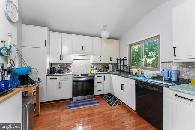 Building Photo - 8207 Lilly Stone Dr