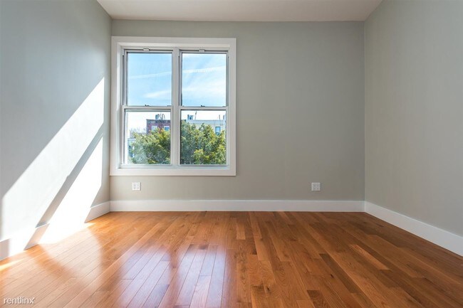 Building Photo - 1676 Jefferson Ave