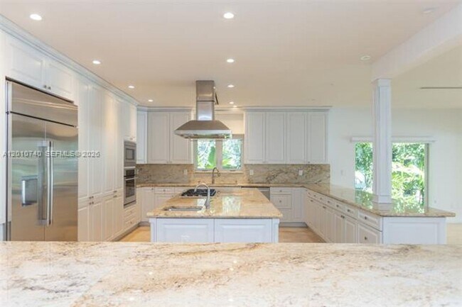 Foto del edificio - 425 N Shore Dr