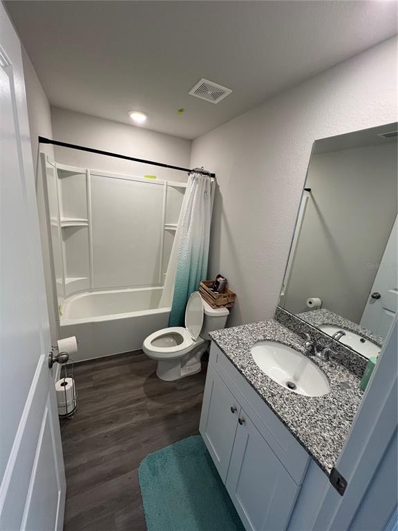 Foto del edificio - 1392 Stone Ridge Cir