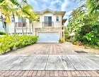 Foto principal - 713 SW 8th Ave