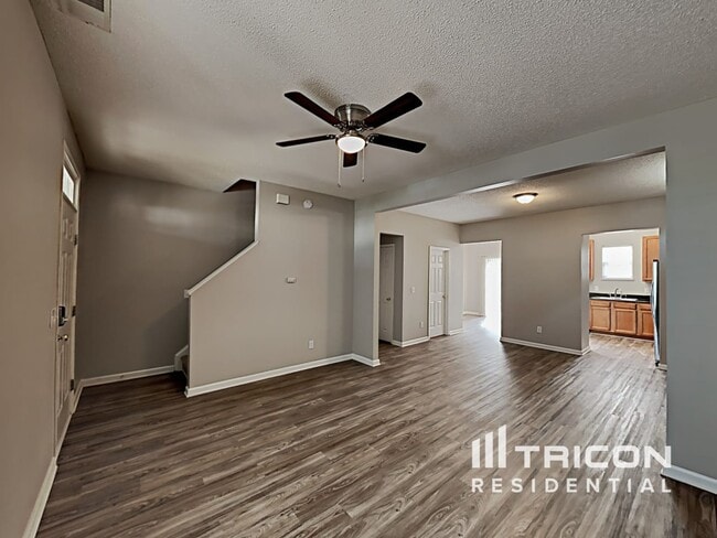 Building Photo - 240 Bassett Loop
