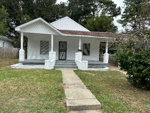 Building Photo - 3448 Coleman Ave