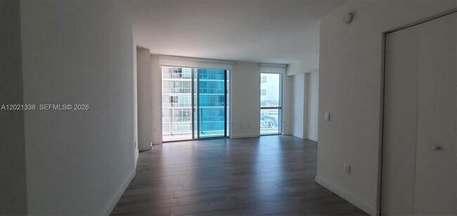 Foto del edificio - 1100 S Miami Ave