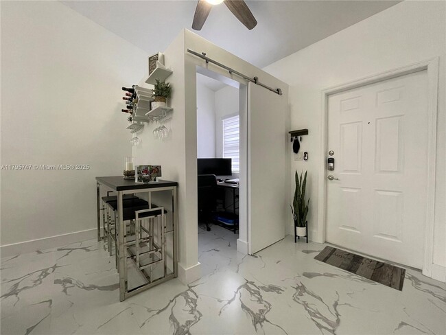Building Photo - 15400 SW 134th Pl