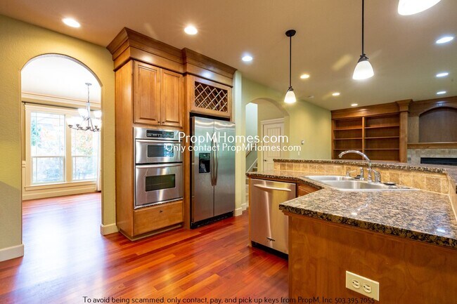 Foto del edificio - Stunning, Spacious Pleasant Valley Home!