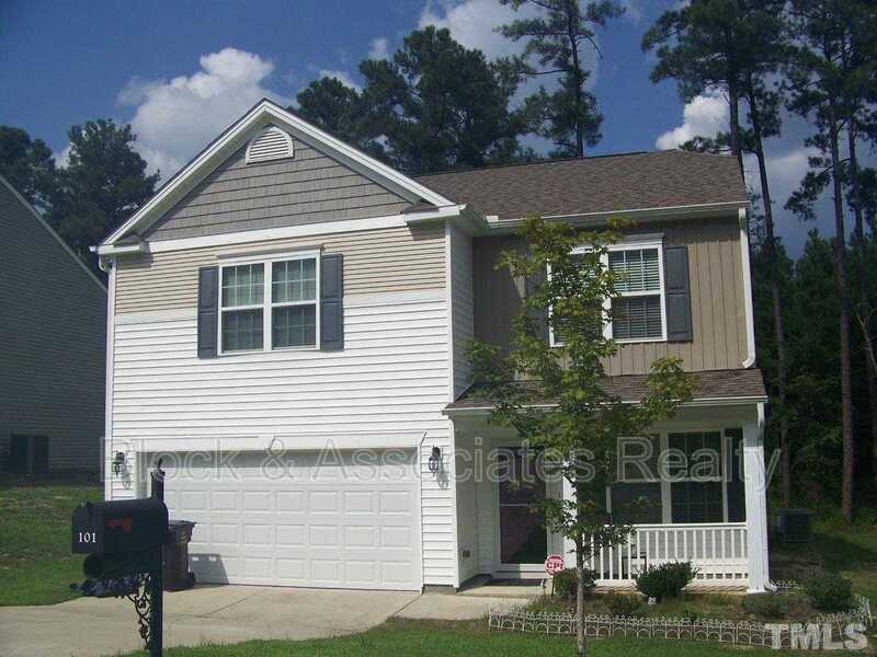 Primary Photo - 101 Stone Chase Way
