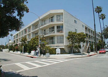 Foto principal - 2021 Ocean Ave