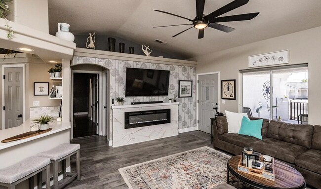 Building Photo - Summer short term furnished Pool home - Available June through mid October 2026 (3 month min)