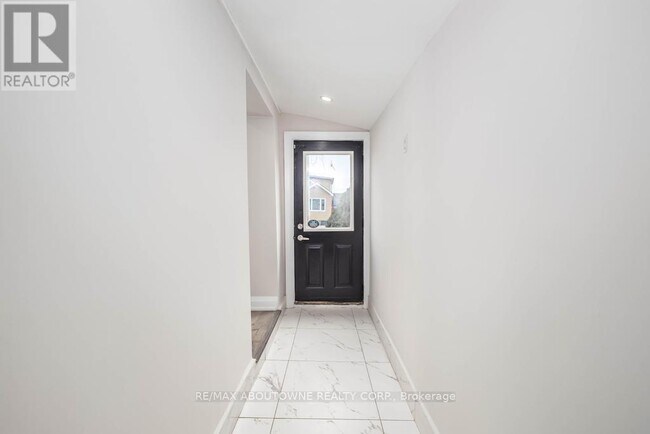 Photo du bâtiment - 131 West Avenue N