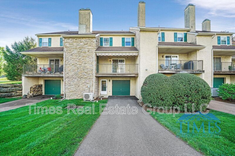Foto principal - 220 Westridge Pl N