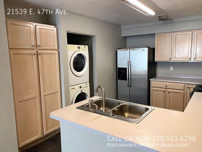 Building Photo - 21539 E 47th Ave
