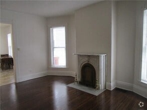 Building Photo - 389 Meigs St
