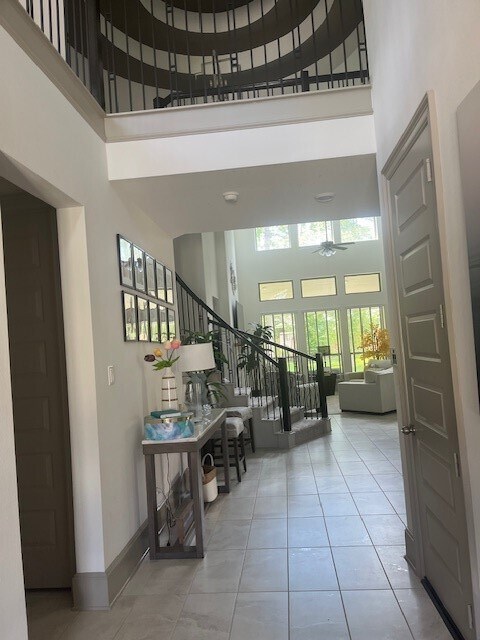 Building Photo - 111 Dorado Sky Ct