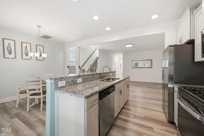 Foto del edificio - Lease OR Lease to Own