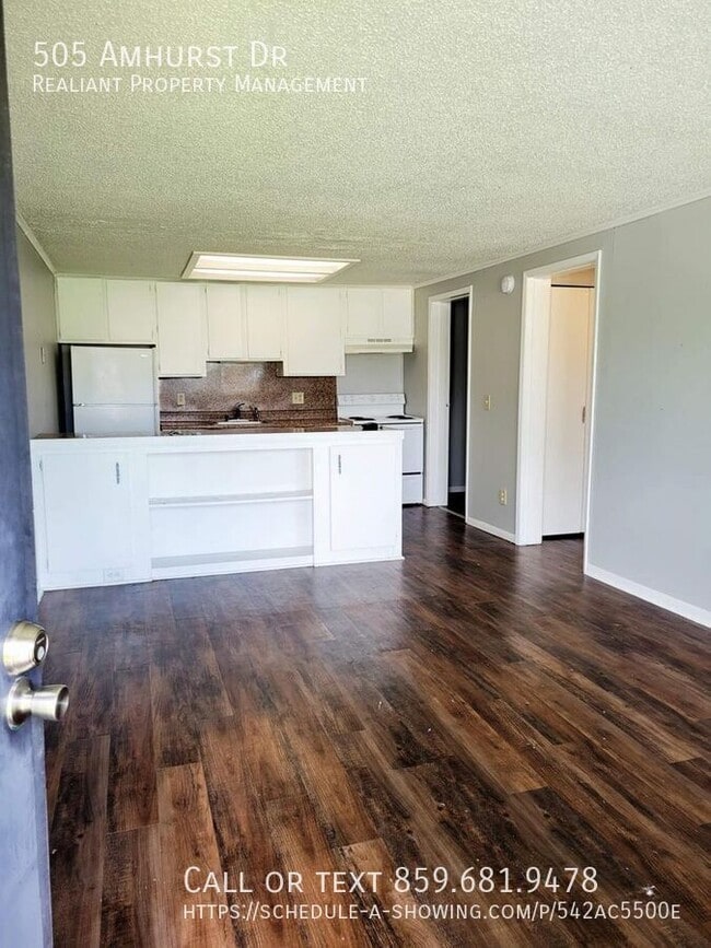 Building Photo - 505 Amhurst Dr