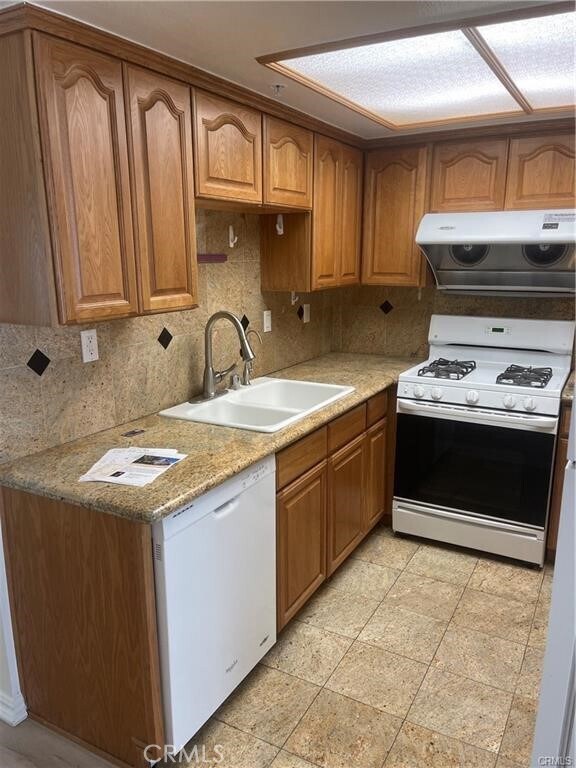 Foto del edificio - 2217 Cedar St
