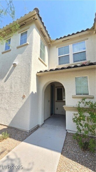 Foto principal - 6250 W Arby Ave
