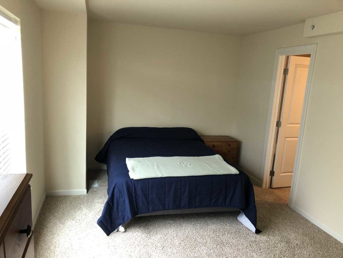 Foto del edificio - 1 Bedroom 1 Bath Furnished