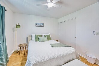 Building Photo - 226 3rd St