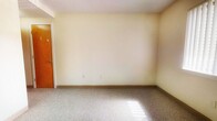 Primary Photo - 142 North Beacon St