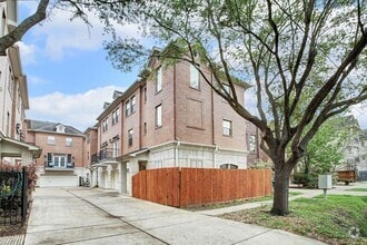 Building Photo - 1408 Birdsall St