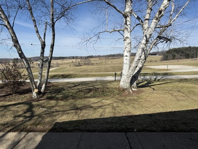 Building Photo - 250 Church St