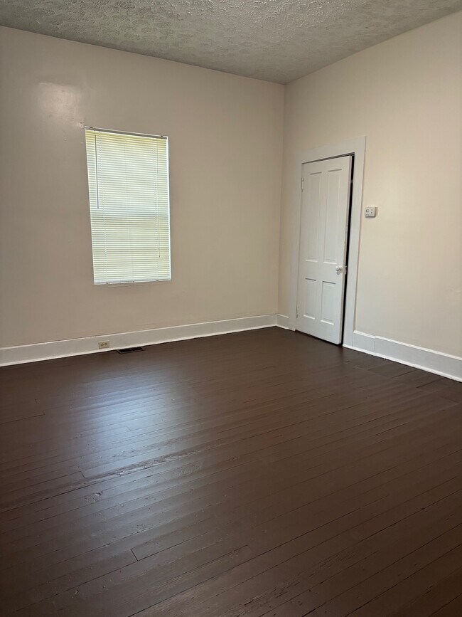 Foto del edificio - 315 Jefferson St