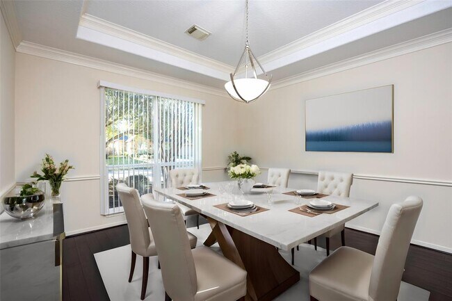 Foto del edificio - 2327 Centerbrook Ln