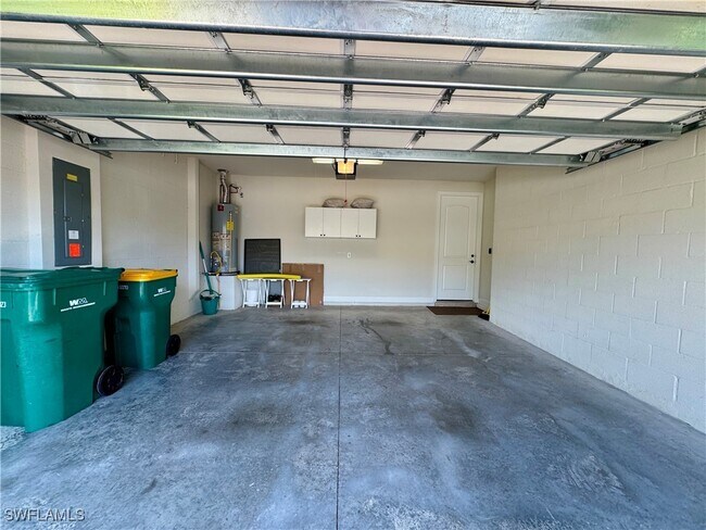 Building Photo - 9418 Greyhawk Trl