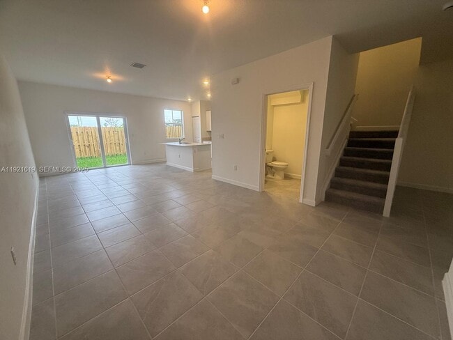 Foto del edificio - 2746 SE 24th Terrace