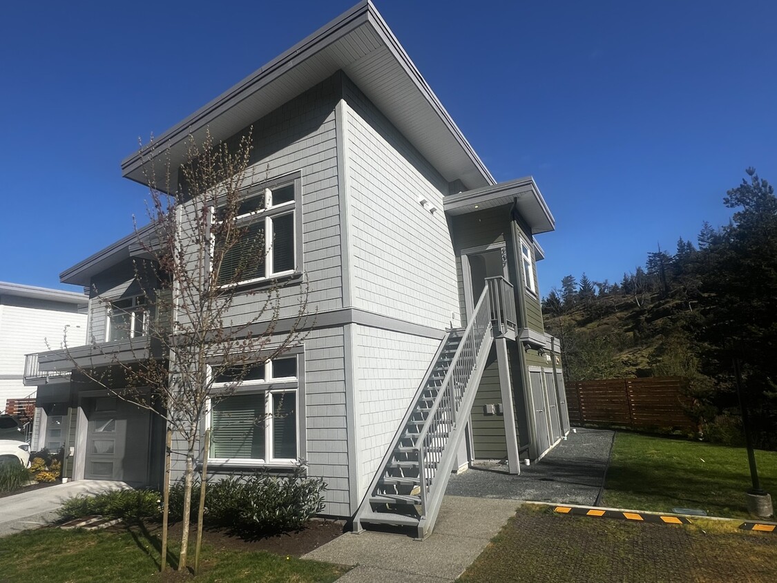 Primary Photo - 5594 Linley Valley Dr