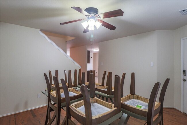 Foto del edificio - 4313 Silverwood Trail