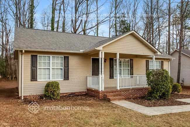 Building Photo - 1631 Barbara Ann Cir