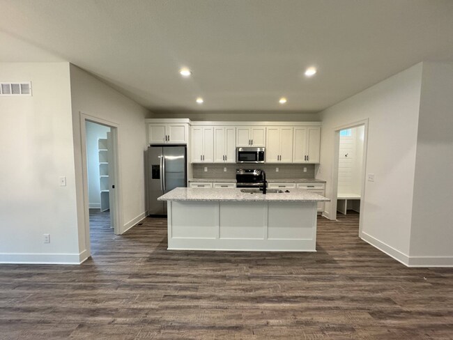 Foto del edificio - 1505 SW Heartwood Dr